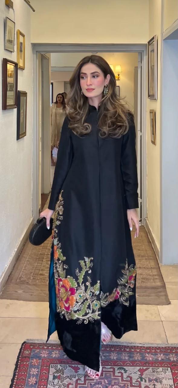 Black Raw Silk Long Open Shirt Suit with Velvet Patch – Applique & Reta Work | SJ-134